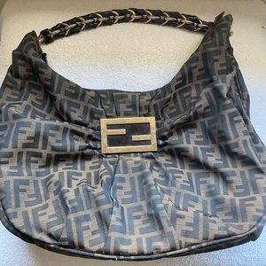 Fendi purse